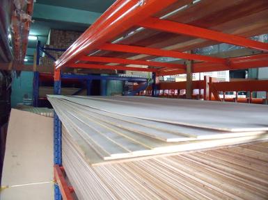 ไม้อัด ยางหนา4มิล เกรดB เป็นไม้จีน ราคาพิเศษ ไม้อัด ยางหนา4มิล เกรดB เป็นไม้จีน ราคาพิเศษ